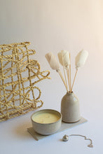 Cargar imagen en el visor de la galería, Artisan Colors | Vela Aromática
