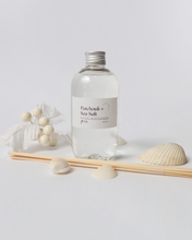 Cargar imagen en el visor de la galería, Classic | Reed Diffuser 250 ml
